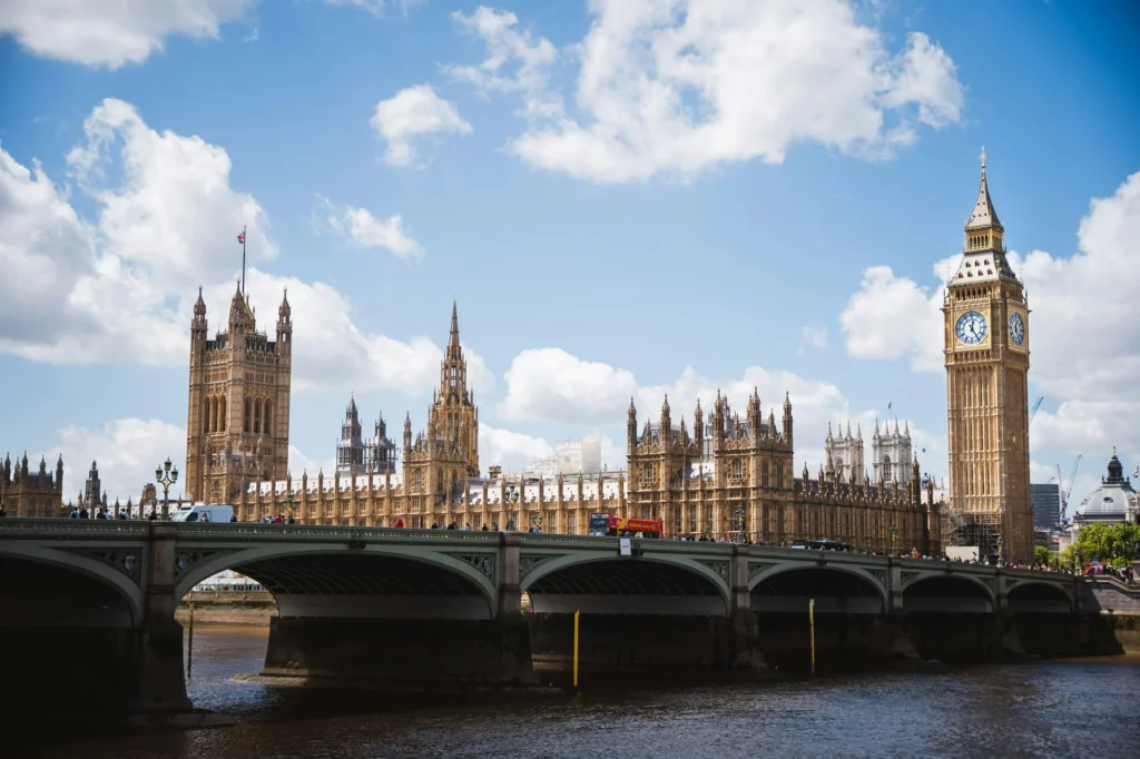 Houses of Parliament and bridge